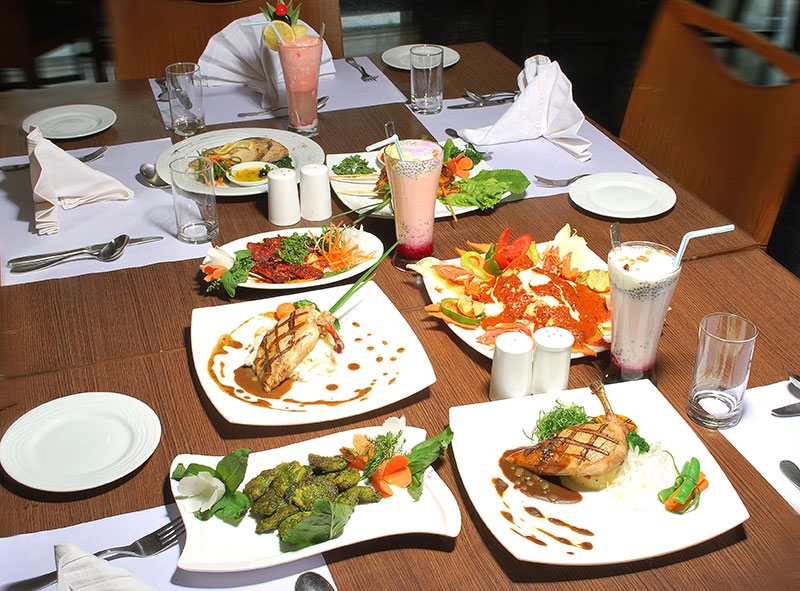 Dining 1
